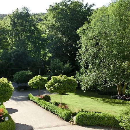 Weisses Haus Am Kurpark - Gartenblick *