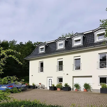 Weisses Haus Am Kurpark - Gartenblick *